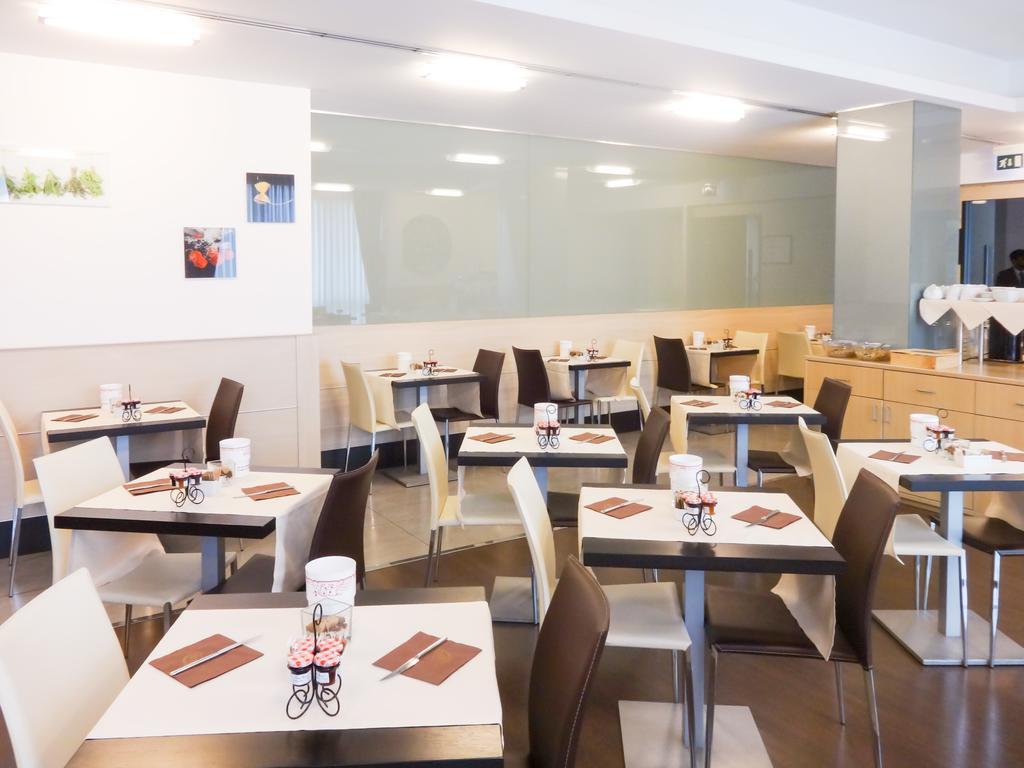 Hotel Mito Ossona Zewnętrze zdjęcie