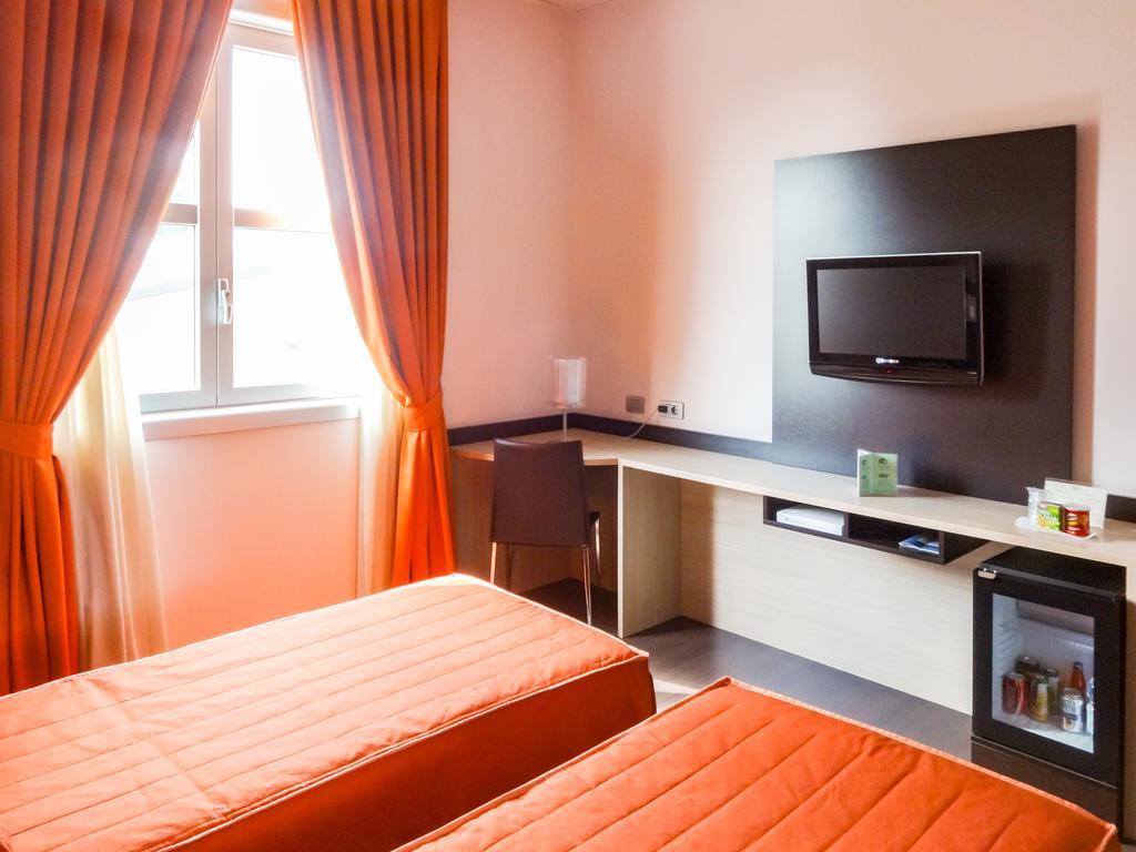 Hotel Mito Ossona Zewnętrze zdjęcie